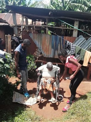 Patricia in ihrem Element und erklärt alles